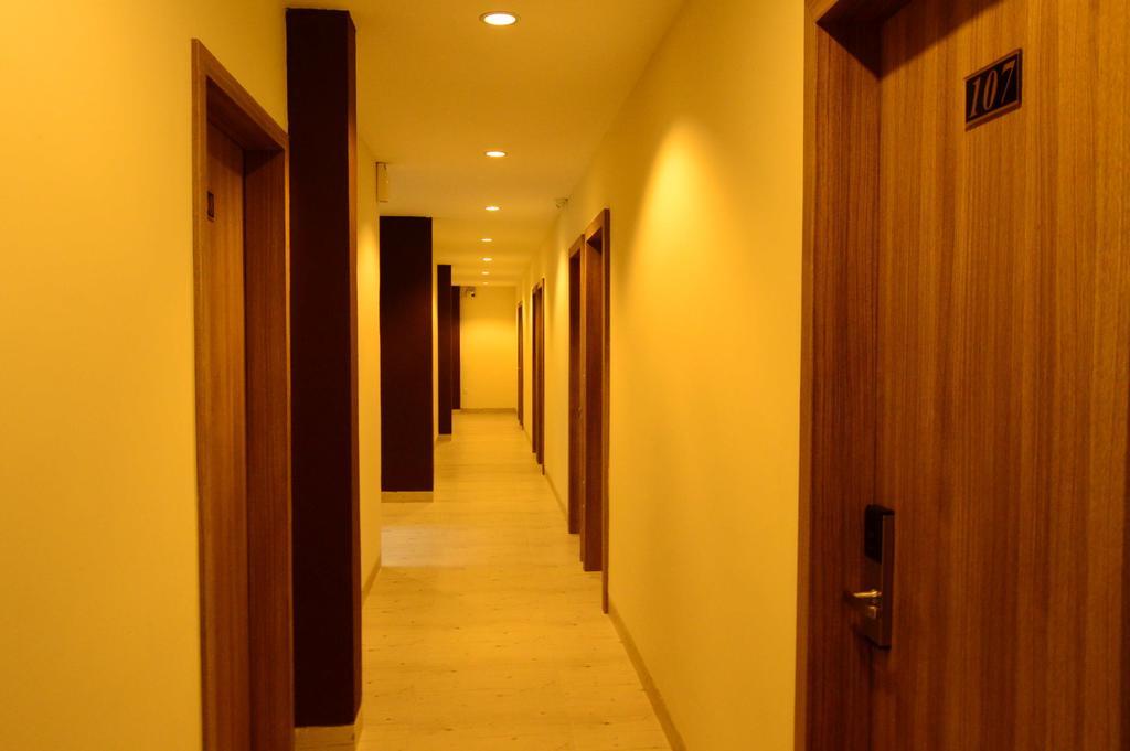 Redlink Hotel Batam Eksteriør billede